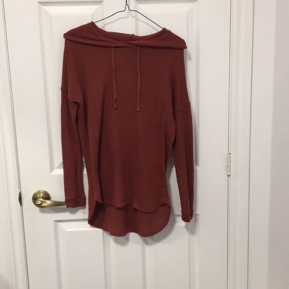 Long light knit sweater - Picture 1 of 3